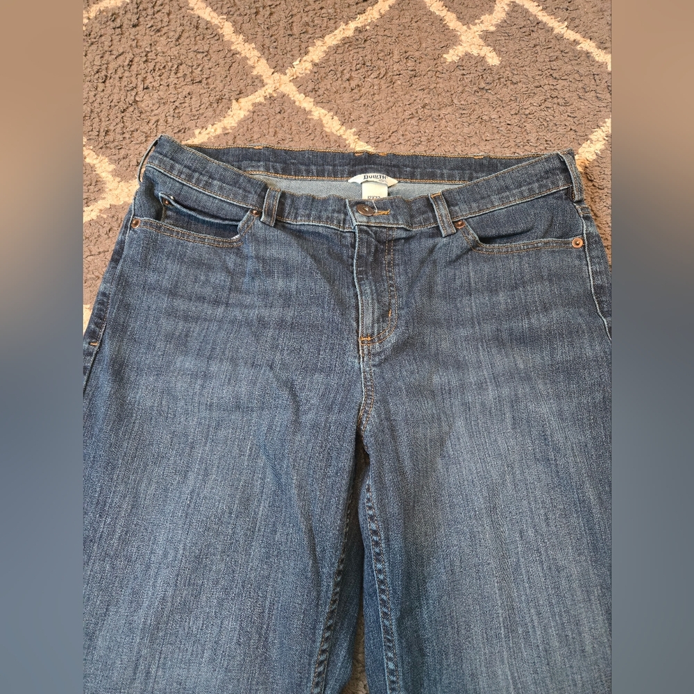 Duluth Trading Co Straight Jeans 12 X 33 - Picture 3 of 10
